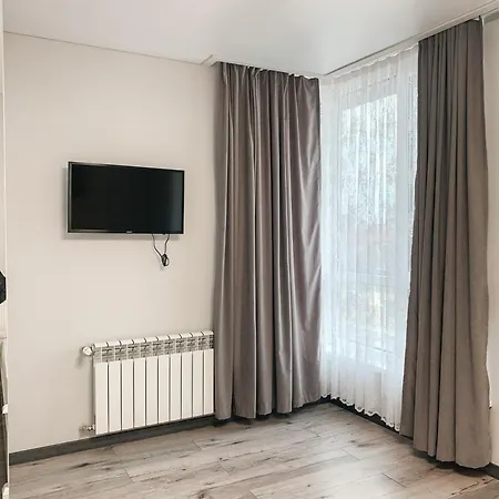 Apartments Domovik Mira 11S/20 موكاشيفه المظهر الخارجي الصورة