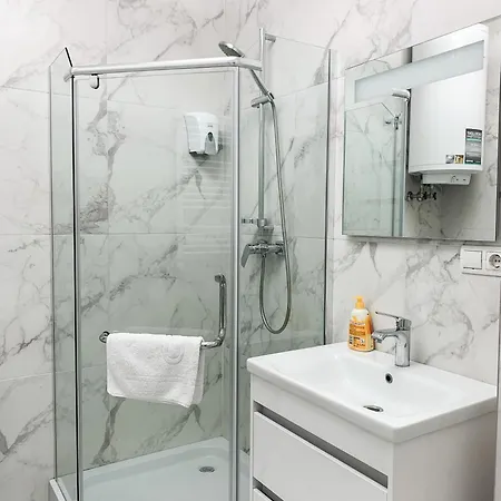 Apartments Domovik Mira 11S/20 موكاشيفه المظهر الخارجي الصورة